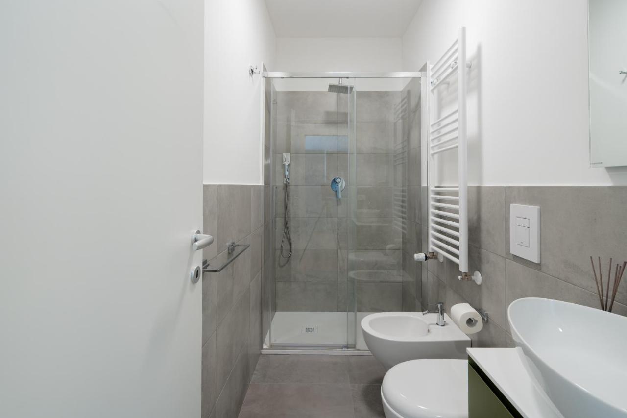 Milano Apartments S Agostino - Porta Genova מראה חיצוני תמונה