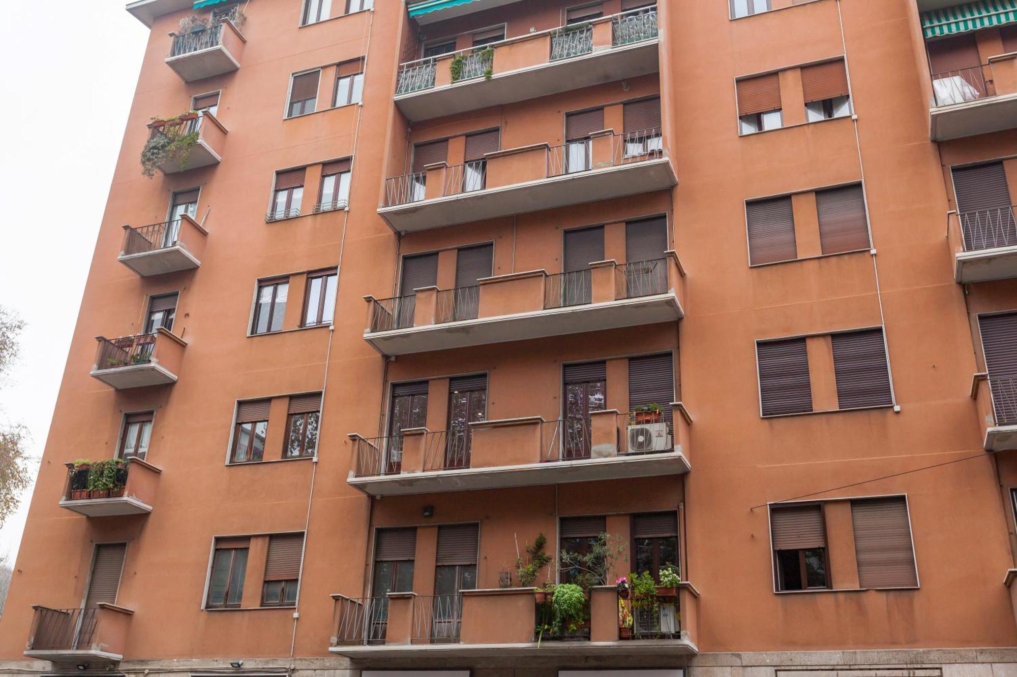 Milano Apartments S Agostino - Porta Genova מראה חיצוני תמונה
