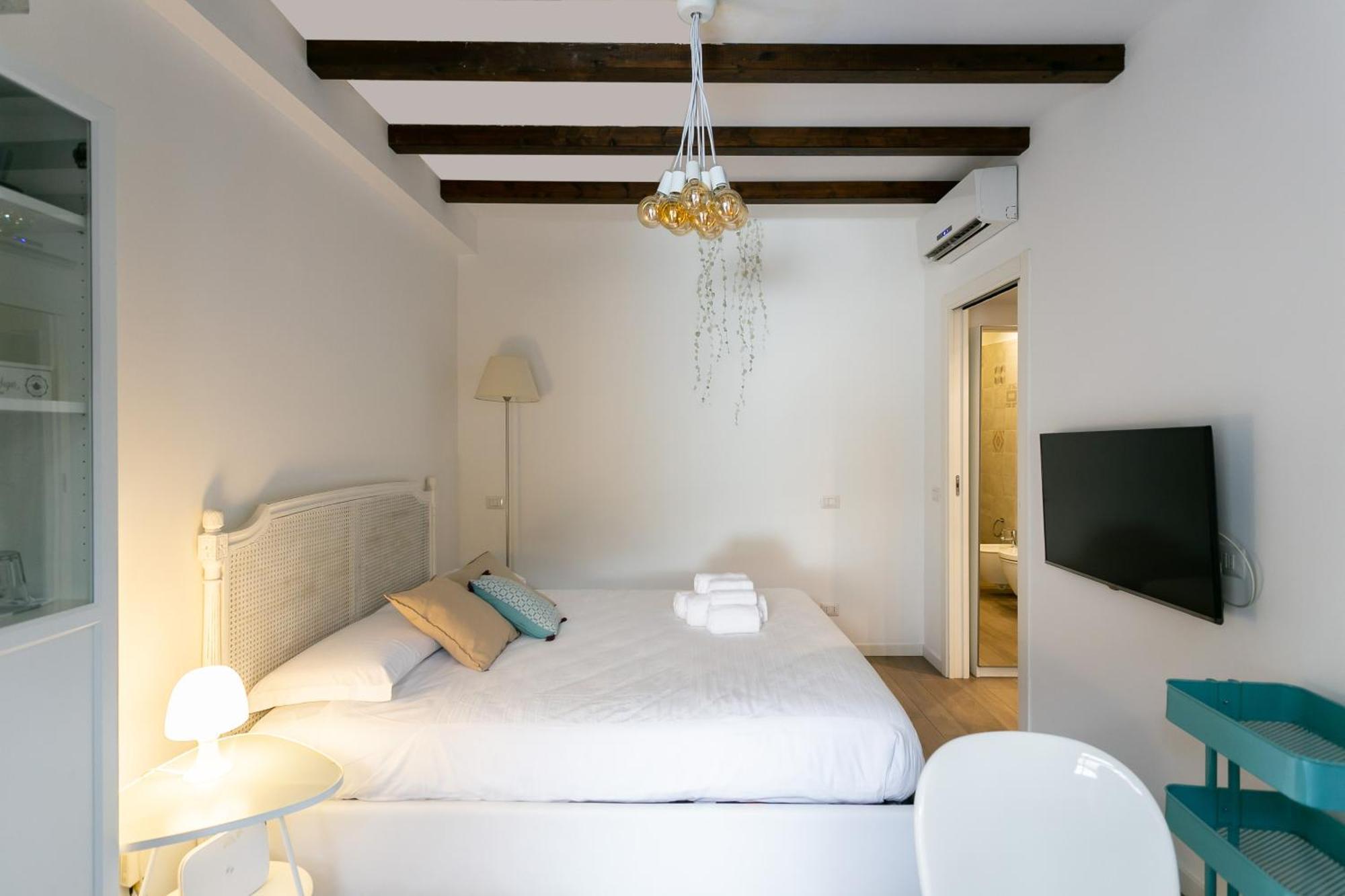 Milano Apartments S Agostino - Porta Genova מראה חיצוני תמונה